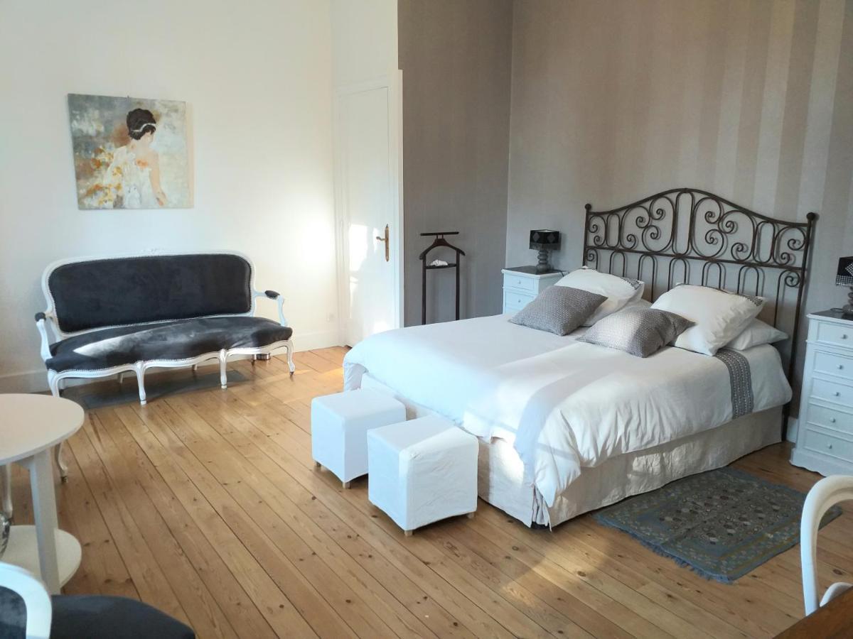 Bed and Breakfast Domaine Berenguer Ouches Zewnętrze zdjęcie